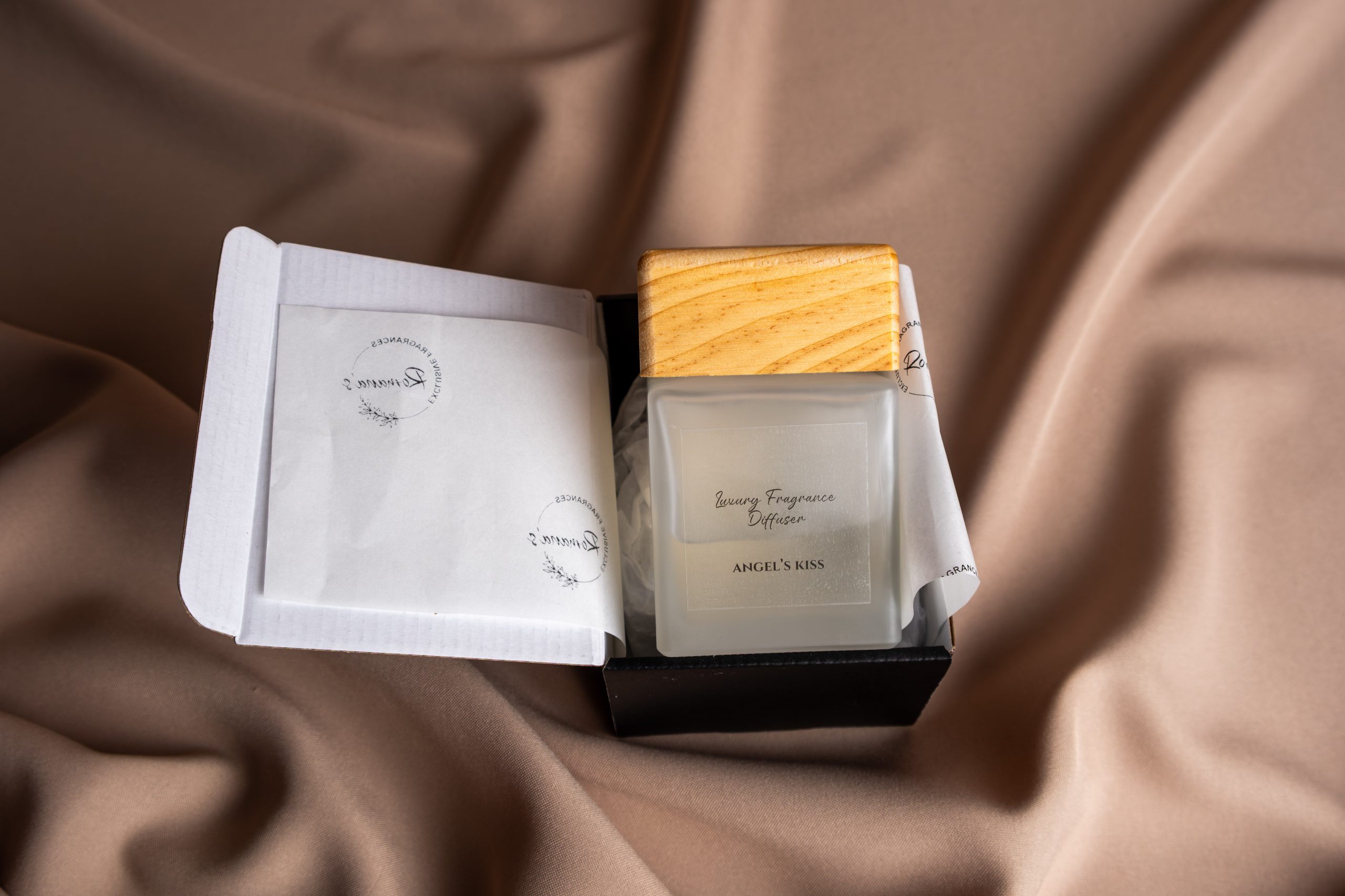 Classic Collection - Wooden Top Fragrance Diffuser - Image 6